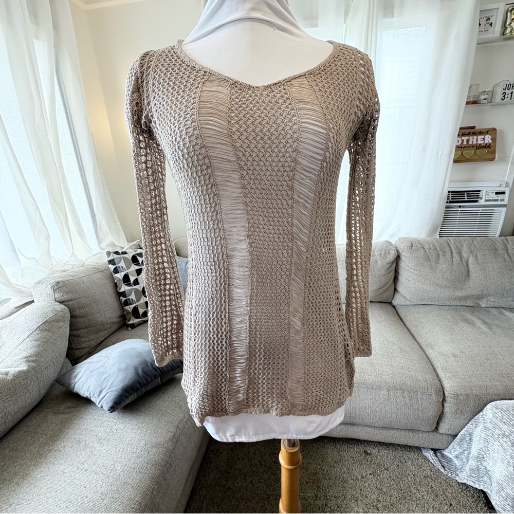 Elegant Tan Women's Sweater